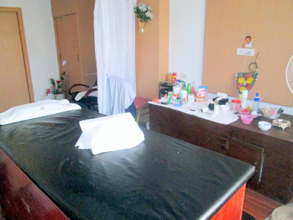 Rr Inn Palayankottai Ngoại thất bức ảnh